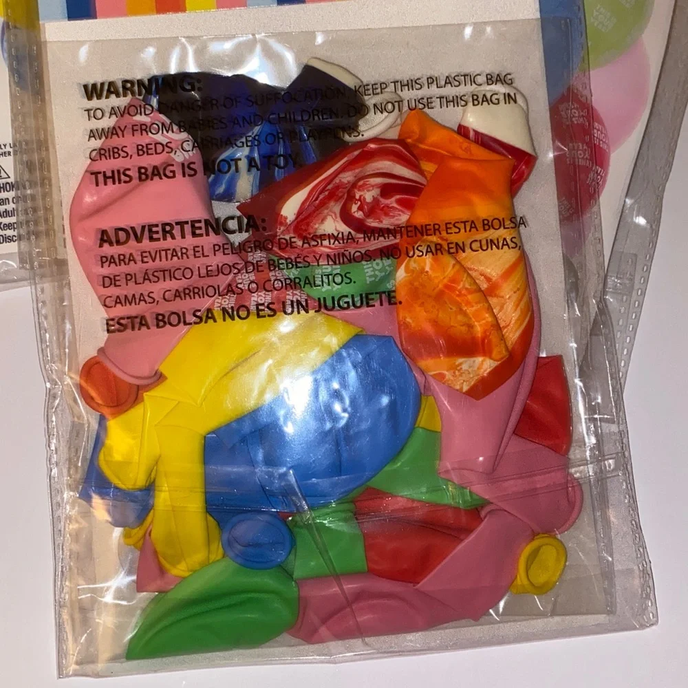 Lot of 4 Assorted Pop Of Fun Multicolored Ballon Bouquet Helium or Air Fill OS